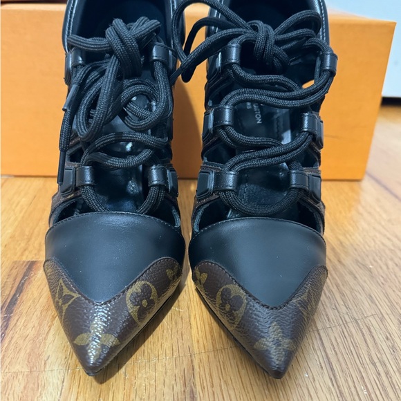 Louis Vuitton Streamline Pump Size 36.5 - Picture 5 of 9